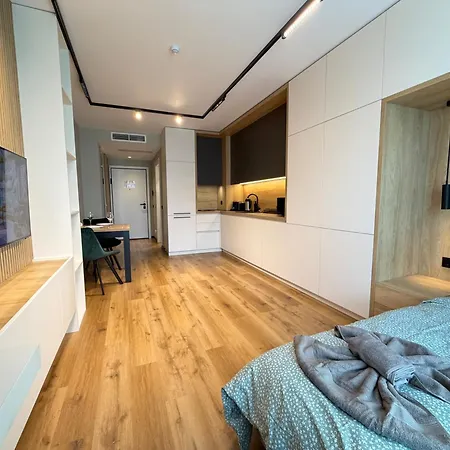 Capri Cozy Near Metro W Working Desk And Wifi Апартаменты София